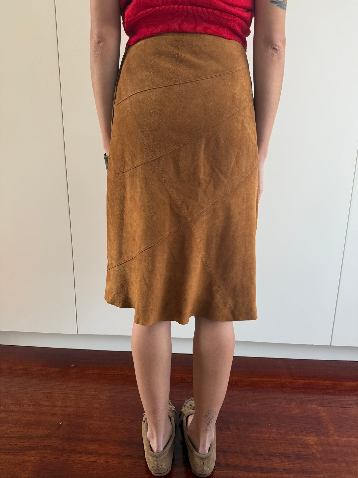SOFT SHEEPSKIN SUEDE ASYMMETRIC SKIRT