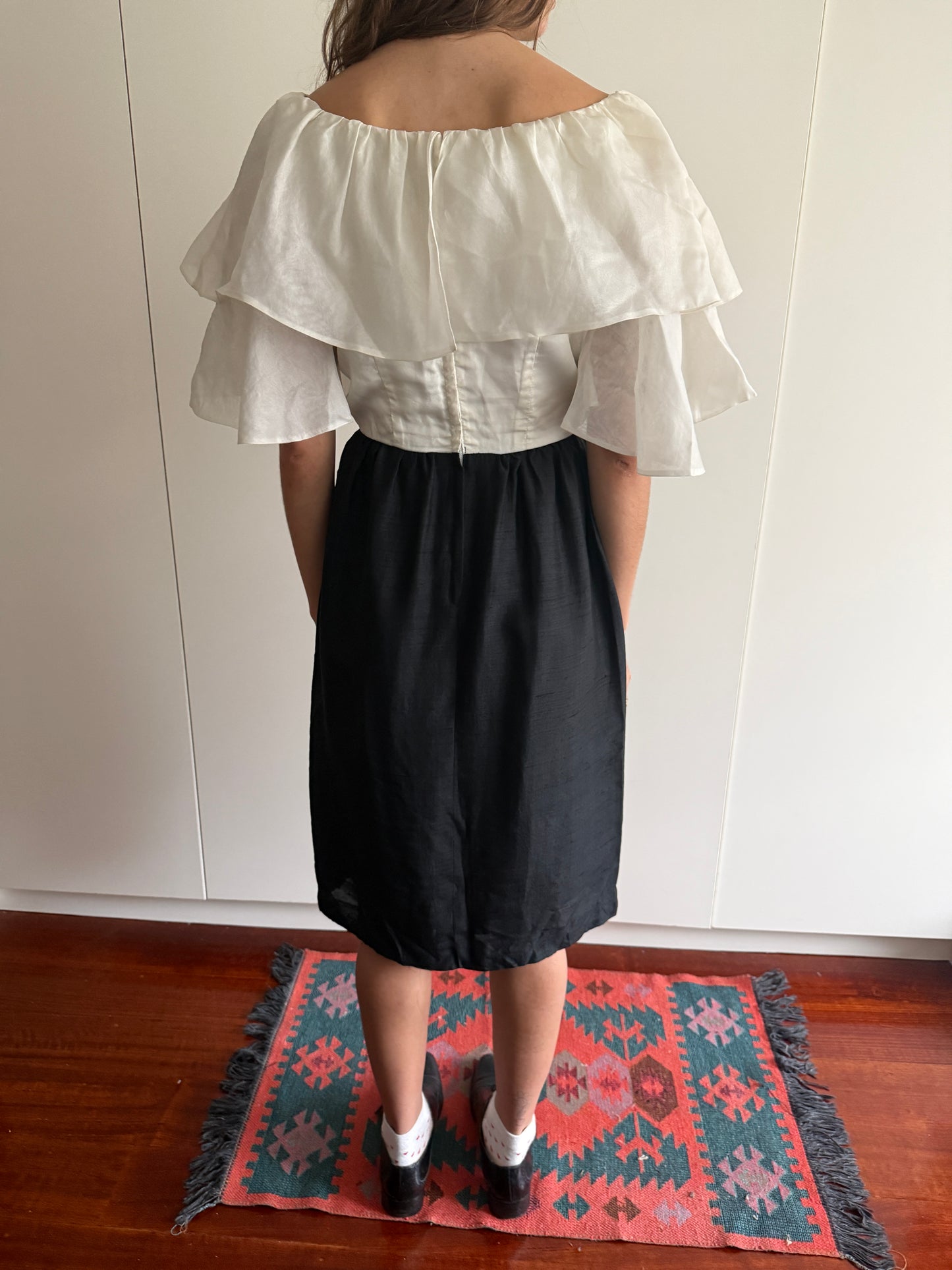 60s PURE SILK CONTRAST WIGGLE DRESS