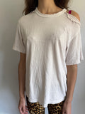 DISTRESSED VINTAGE TEE