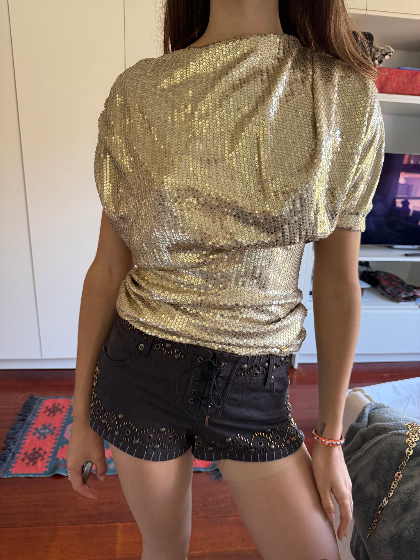 ITALIAN BRAND GOLD ASYMMETRIC TOP
