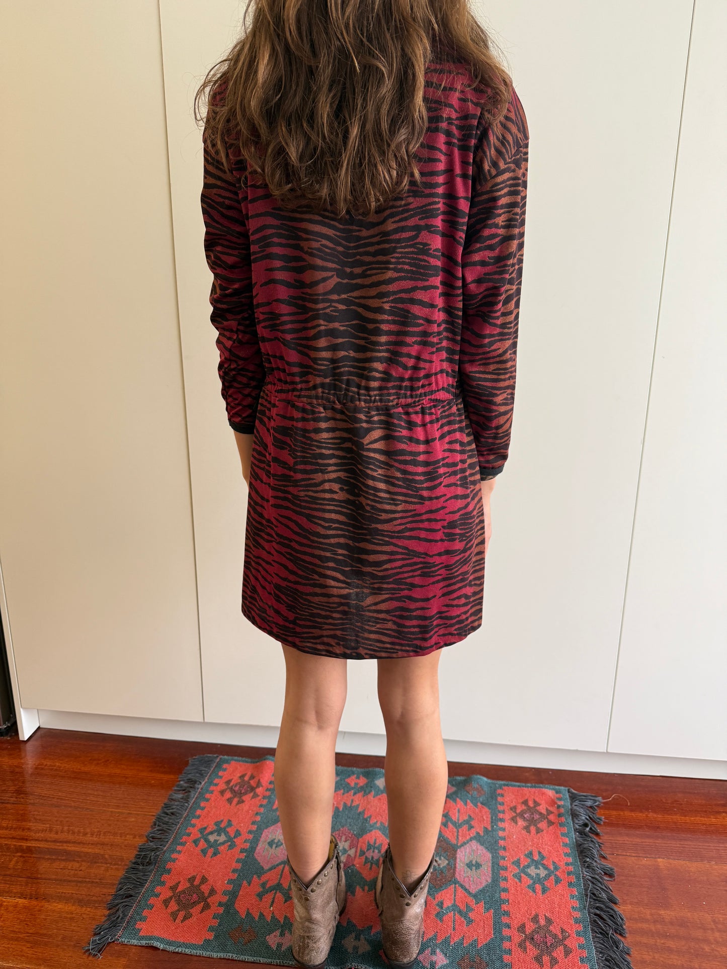 80S VINTAGE BOAT NECK TIGER PRINT DRESS