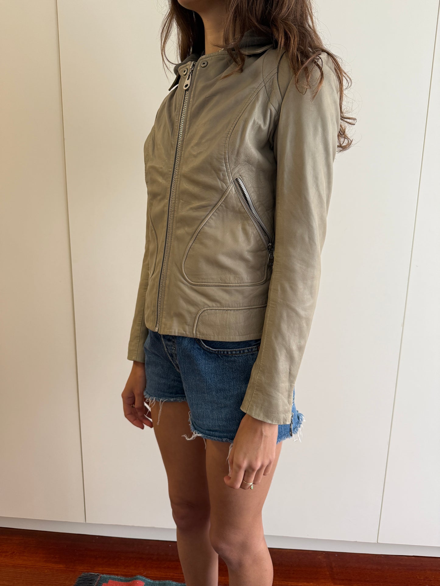 VINTAGE LAMBSKIN LEATHER JACKET WITH DETACHABLE HOOD