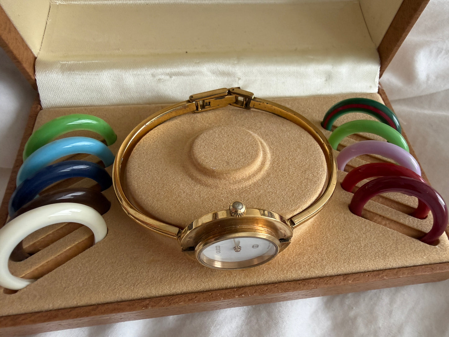 GUCCI COLOUR CHANGING BEZEL WATCH