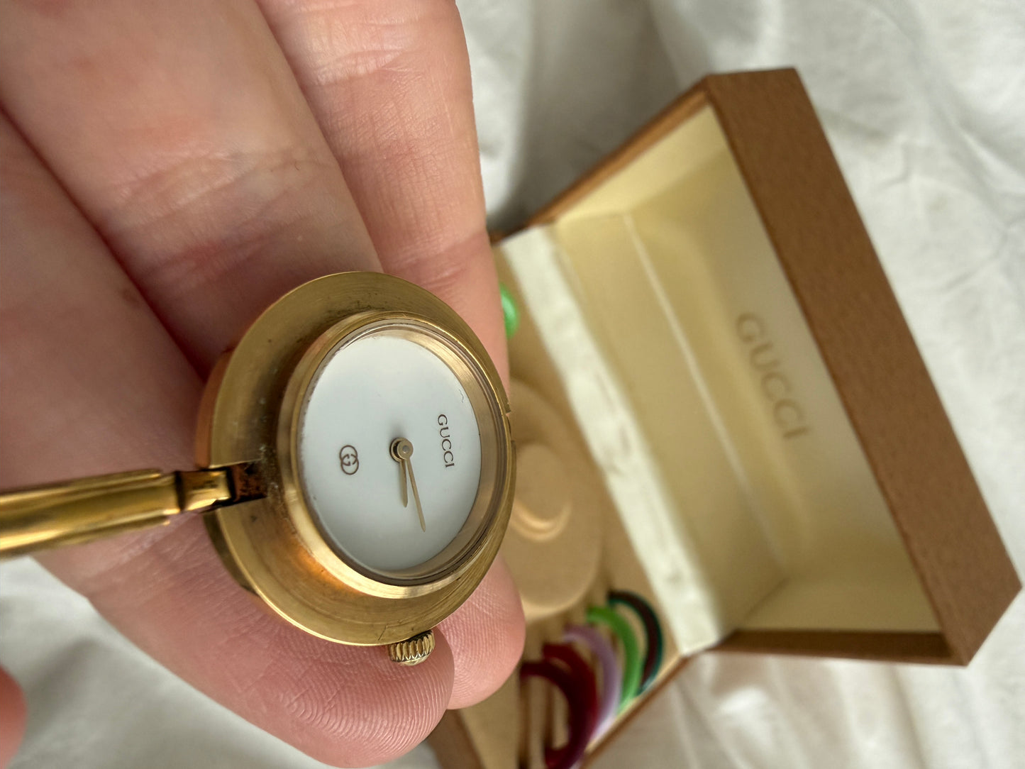 GUCCI COLOUR CHANGING BEZEL WATCH