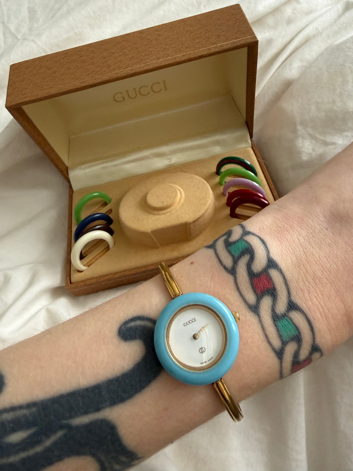 GUCCI COLOUR CHANGING BEZEL WATCH