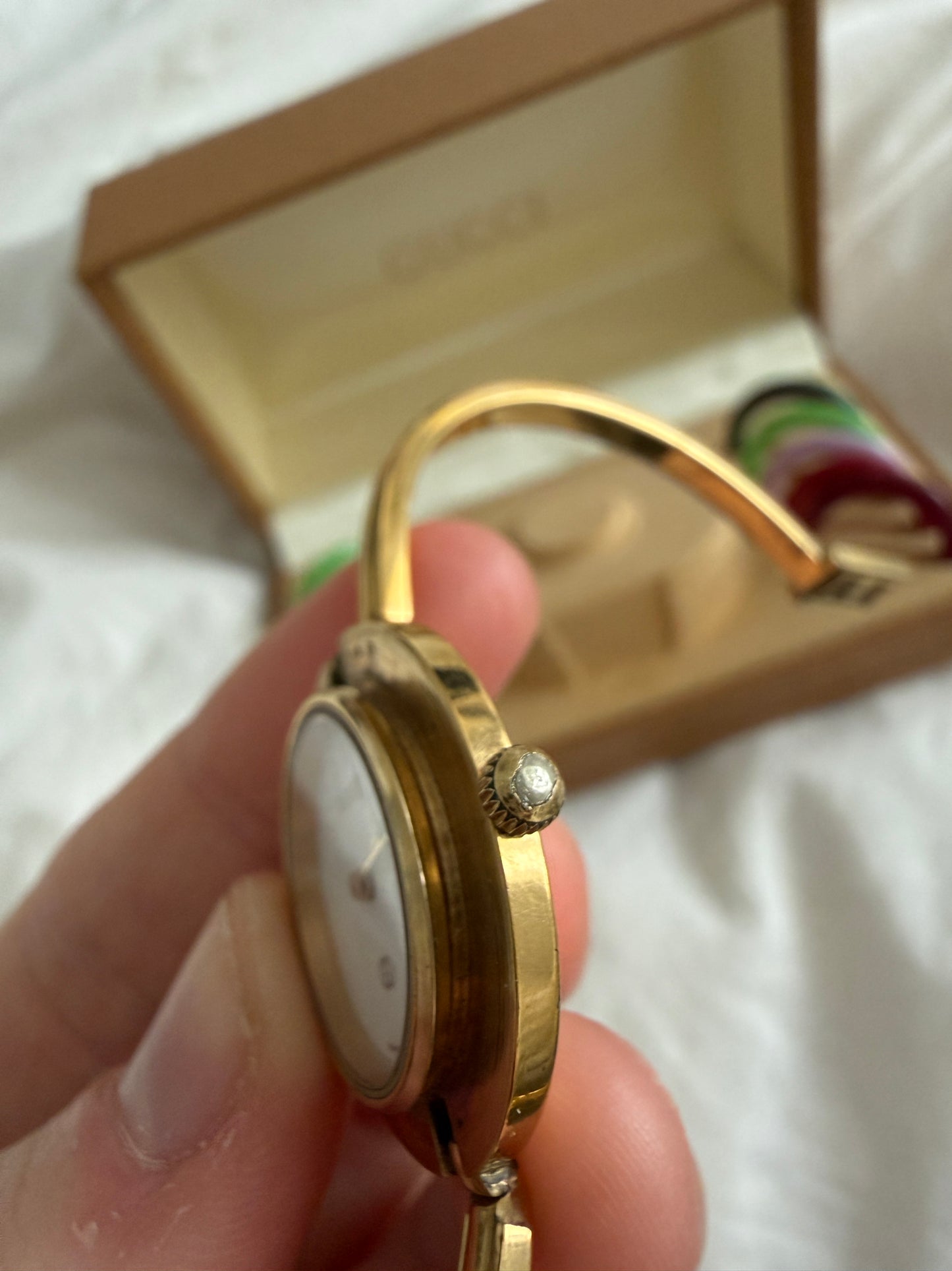 GUCCI COLOUR CHANGING BEZEL WATCH