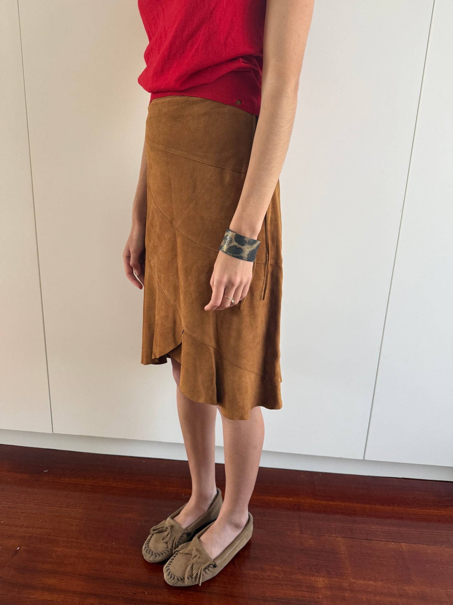 SOFT SHEEPSKIN SUEDE ASYMMETRIC SKIRT