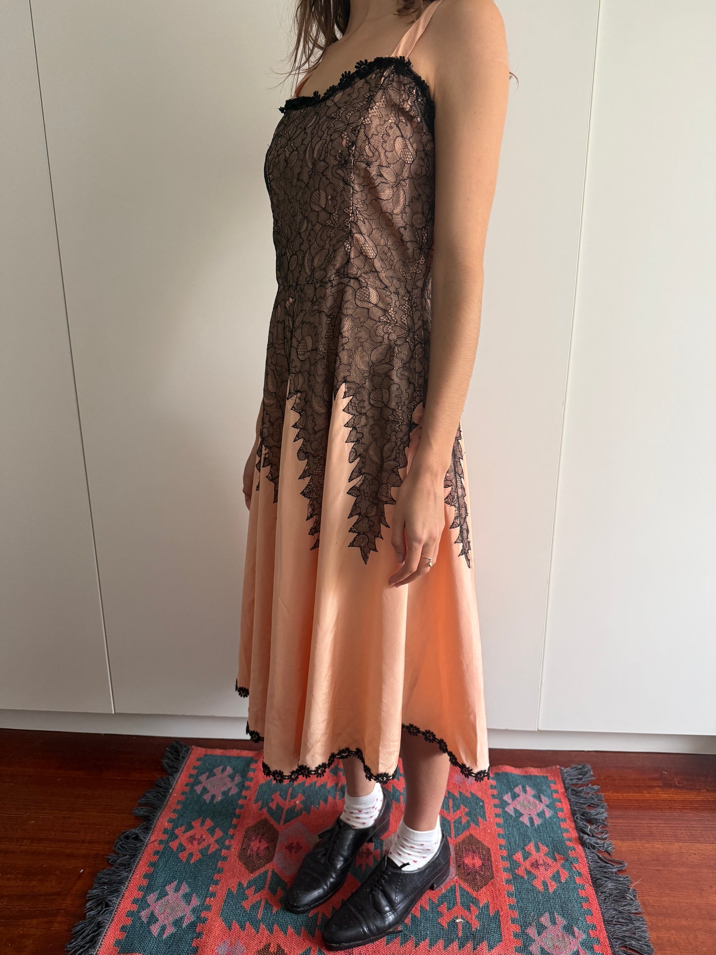 LATE 40s LACE SLIP DRESS