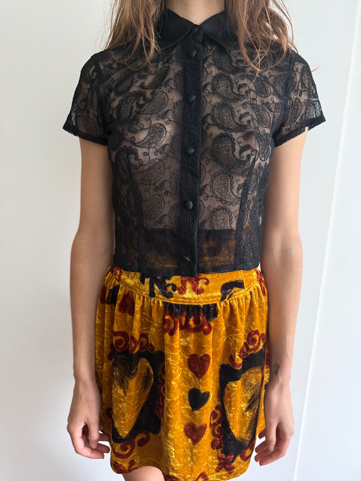 90s NORMA KAMALI LACE BUTTON UP TOP