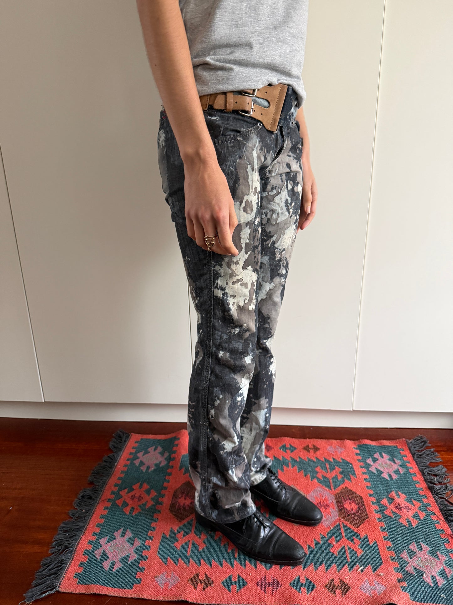 00s DIESEL SPLATTER EFFECT JEANS
