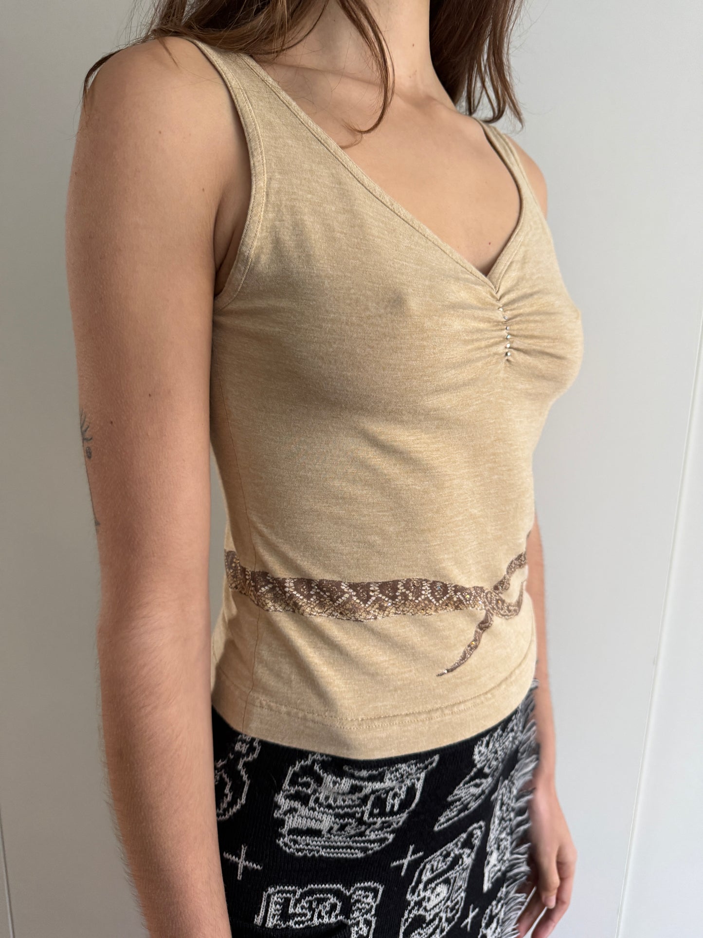 VINTAGE SNAKE PATTERN TANK TOP