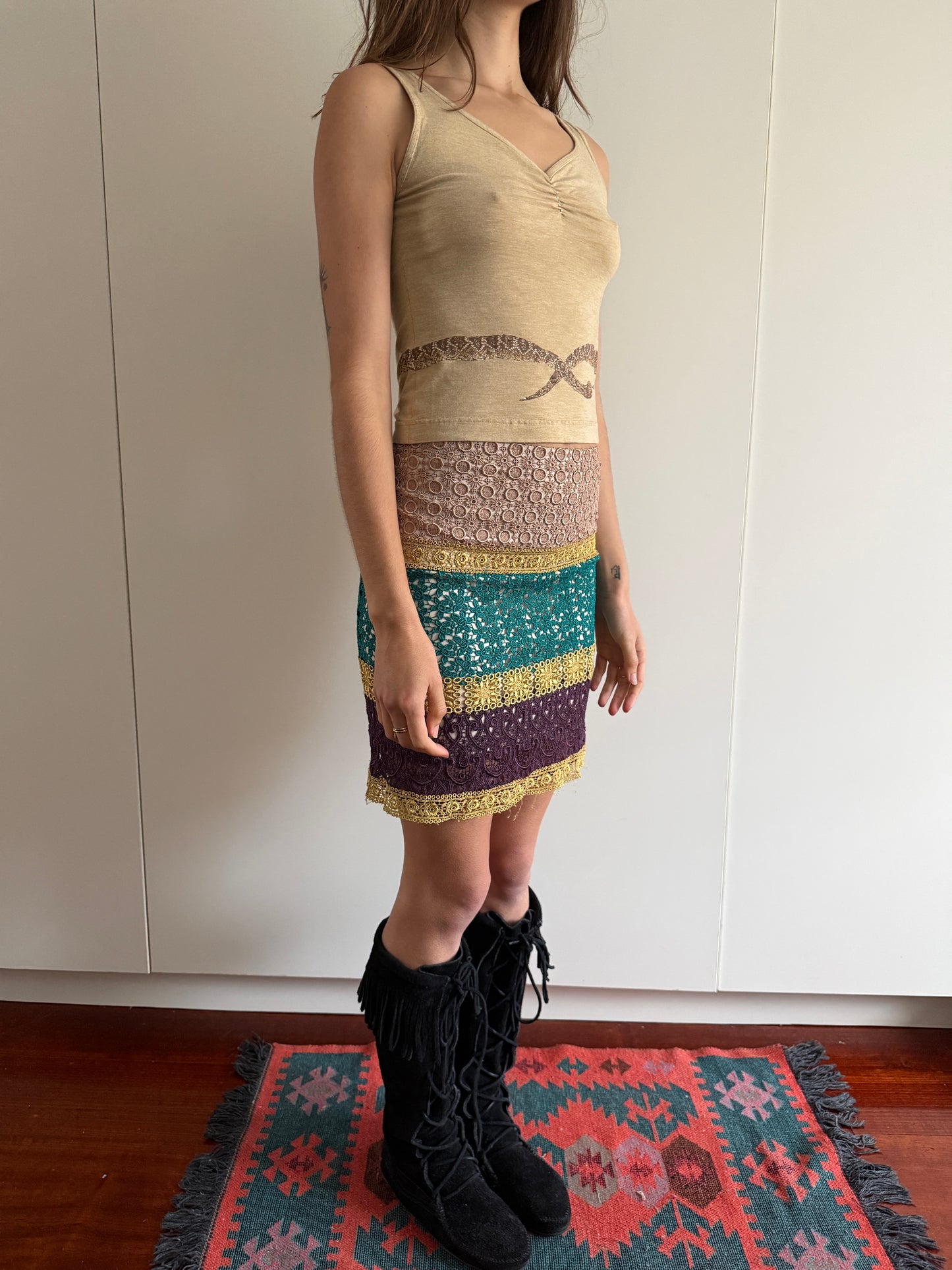 JAPANESE BRAND LACE SKIRT