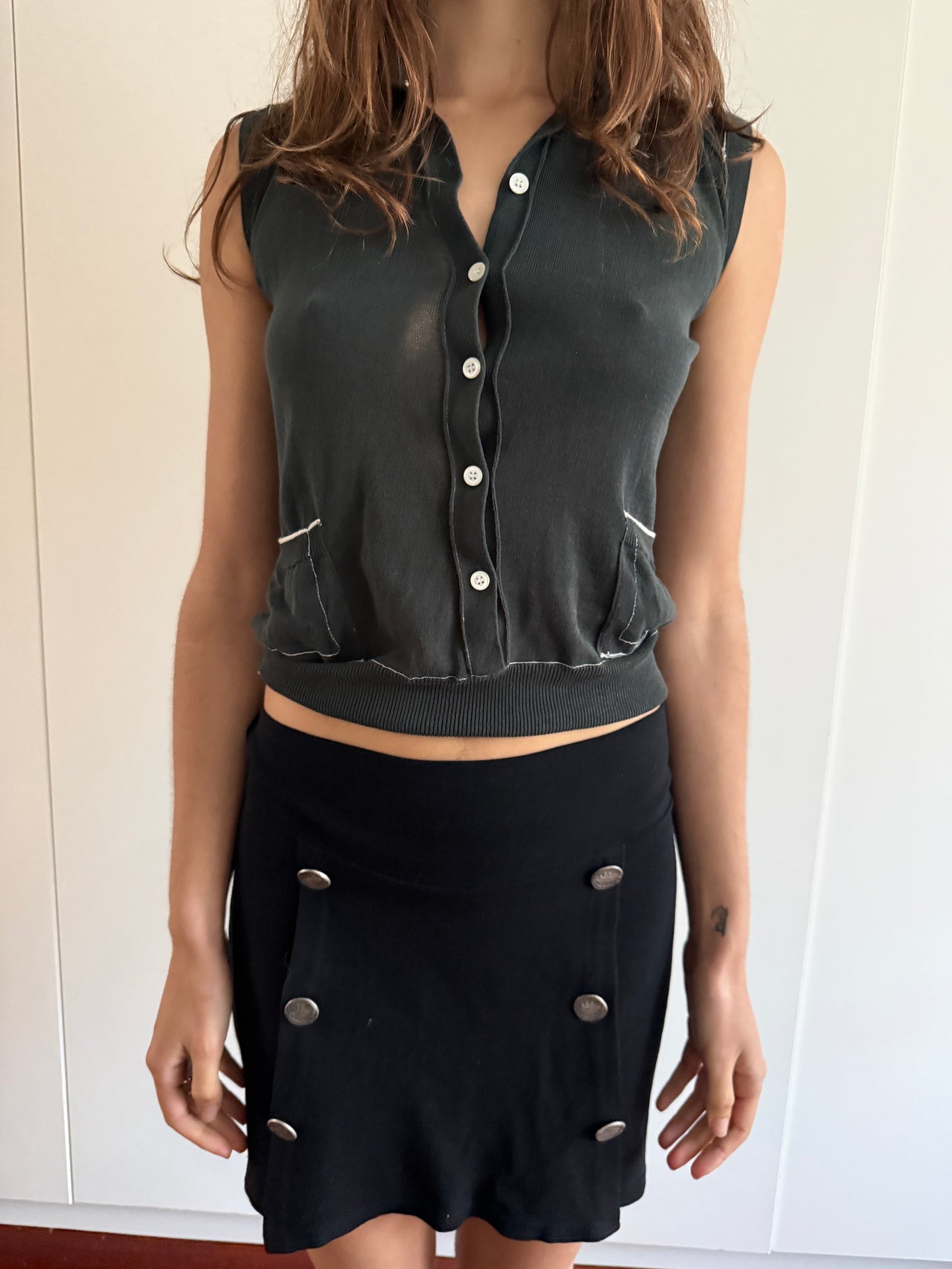 YOSHI KONDO SLEEVELESS KNIT TOP