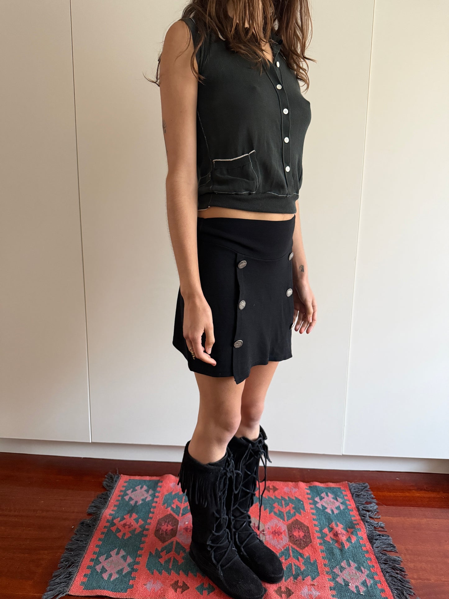 90s RECTANGLE BLANC COIN BUTTON MINI SKIRT