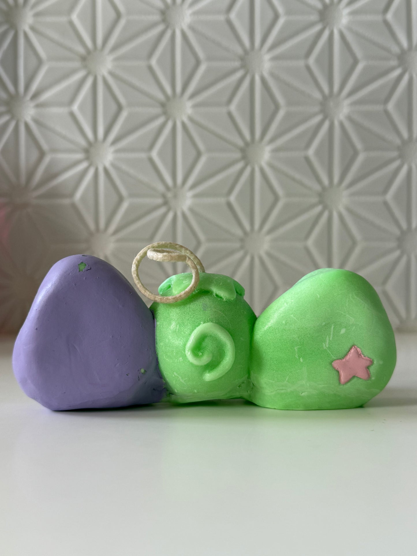 COCO STAR CANDLE SCULPTURE
